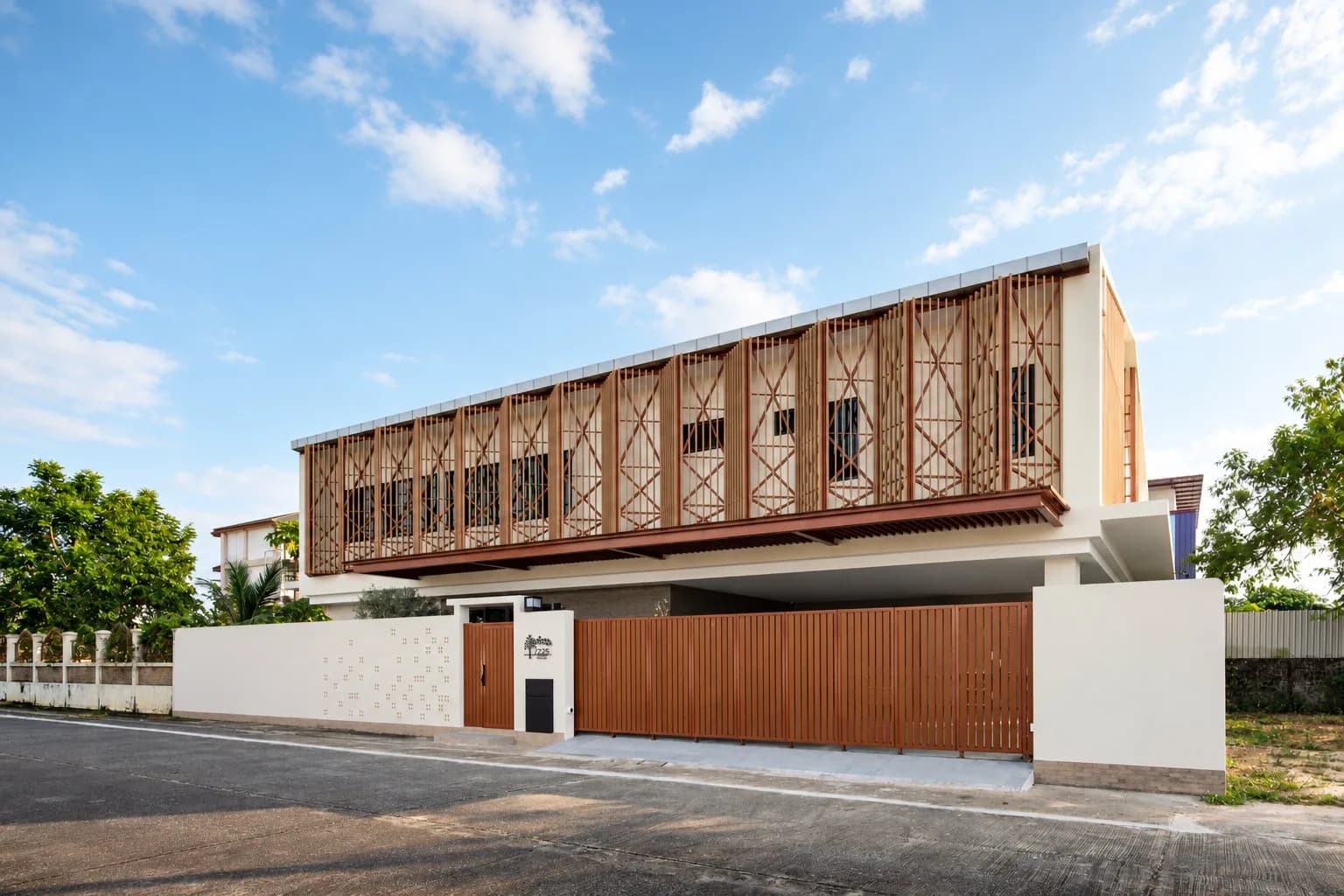 BRTW RESIDENCE